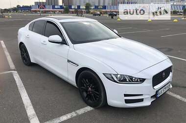 Седан Jaguar XE 2018 в Киеве
