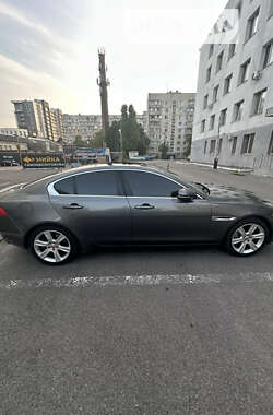 Седан Jaguar XE 2016 в Харькове