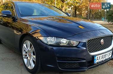 Седан Jaguar XE 2016 в Харкові