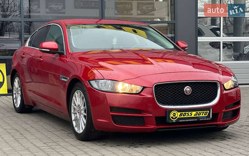 Jaguar XE 2015