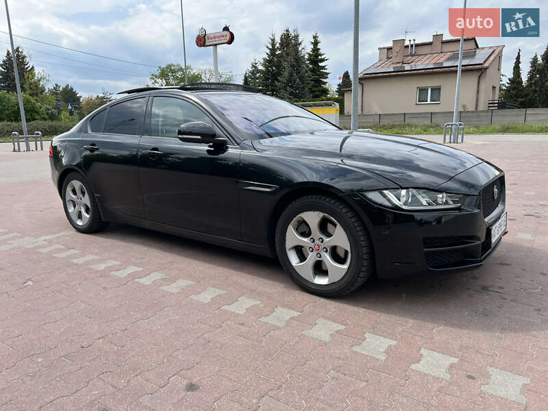 Седан Jaguar XE 2017 в Ивано-Франковске фото 17 Седан Jaguar XE 2017 в Ивано-Франковске
