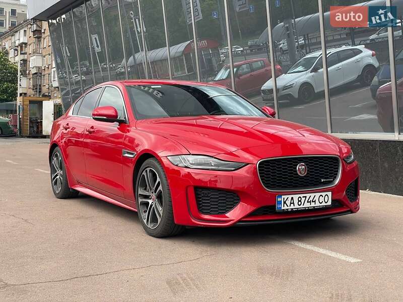Jaguar XE 2019