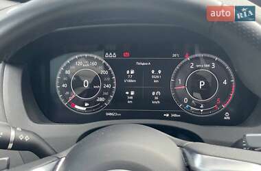 Седан Jaguar XE 2019 в 