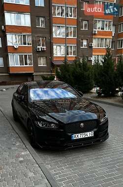 Седан Jaguar XE 2016 в Харькове