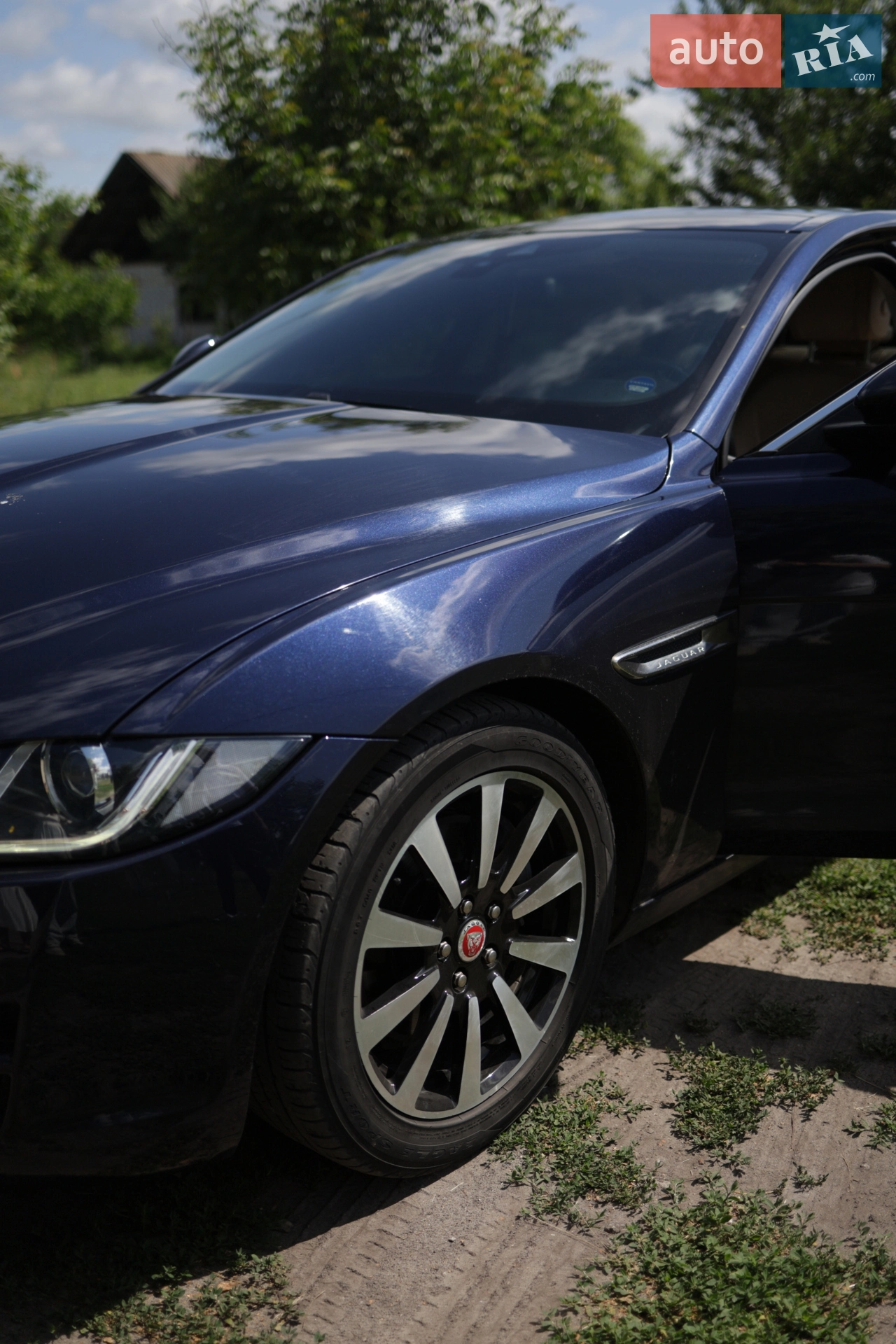 2015 Jaguar XE - мініатюра 17