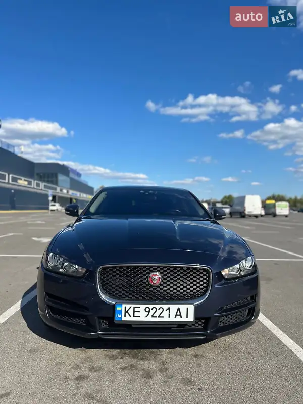 Jaguar XE 2017 VIN SAJAS4BN2HA977906 фото оголошення 72 з 104