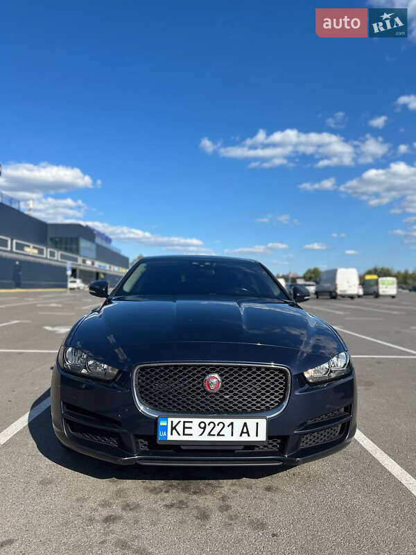 Седан Jaguar XE 2017 в Днепре фото 2 Седан Jaguar XE 2017 в Днепре