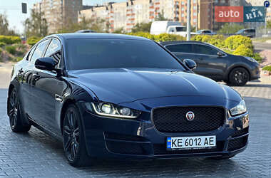 Седан Jaguar XE 2015 в Днепре