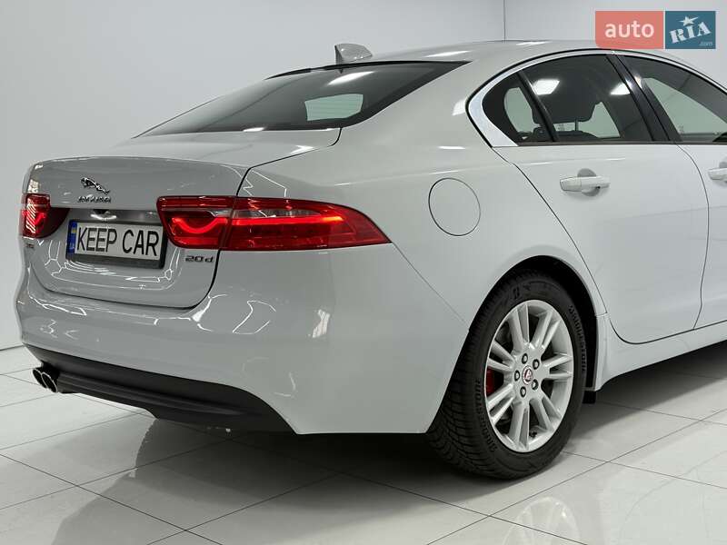 Седан Jaguar XE 2016 в Одесі фото 17 Седан Jaguar XE 2016 в Одесі