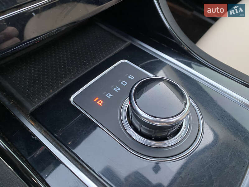 Седан Jaguar XE 2016 в Одессе