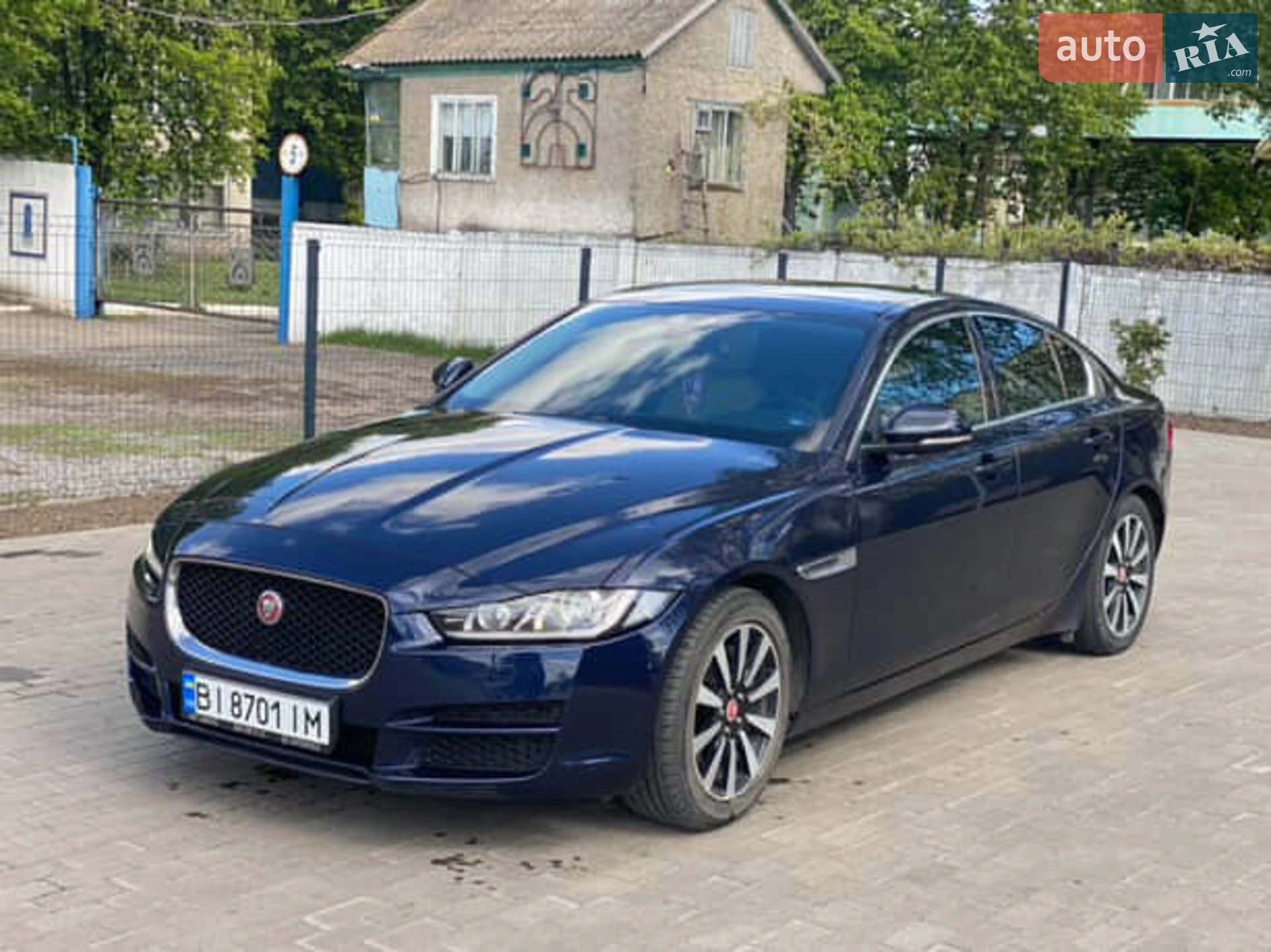 2015 Jaguar XE - мініатюра 21