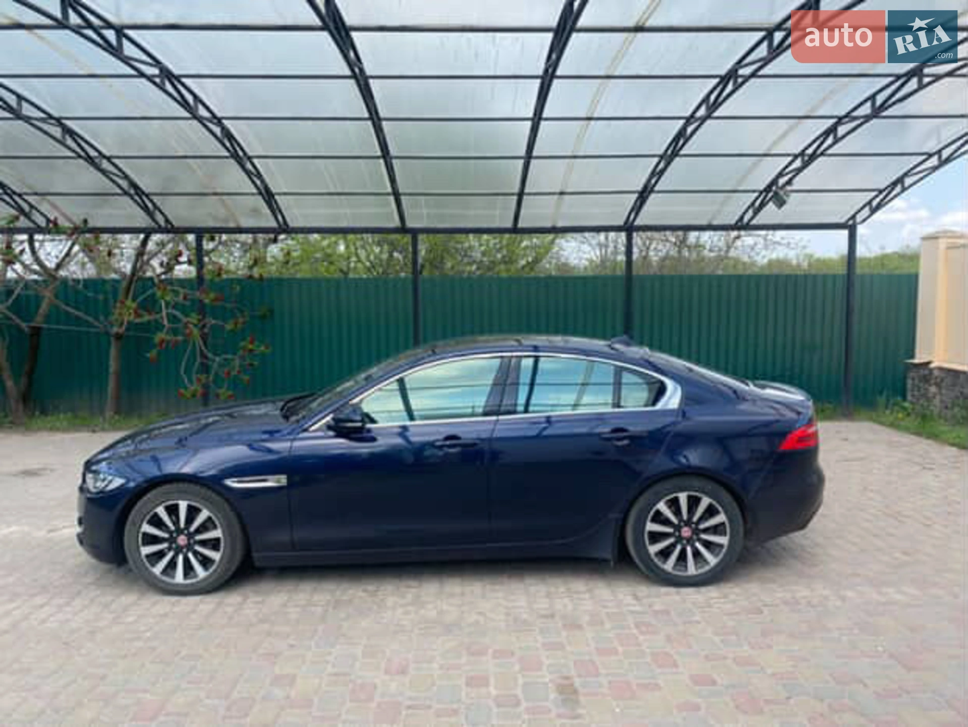 2015 Jaguar XE - мініатюра 25