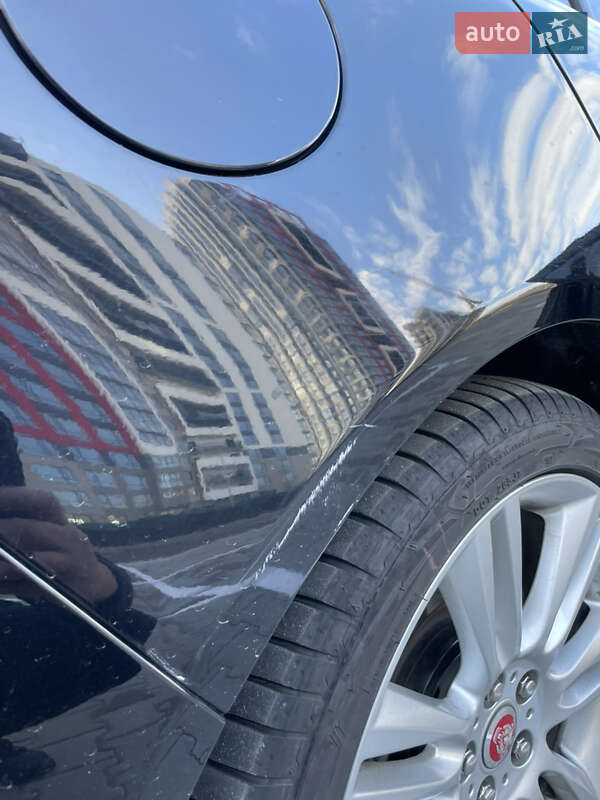 Седан Jaguar XE 2019 в Киеве фото 21 Седан Jaguar XE 2019 в Киеве