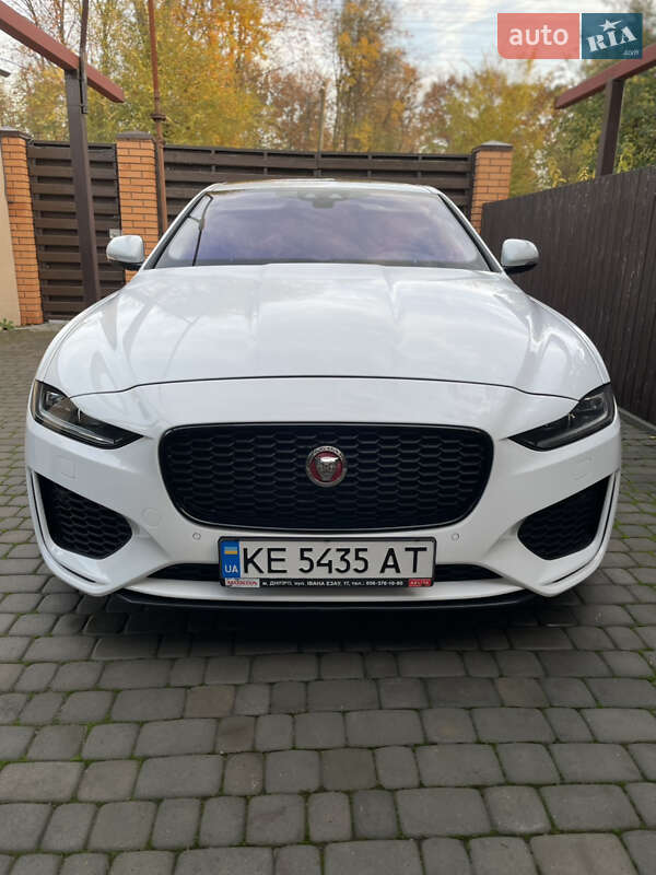 Седан Jaguar XE 2020 в Днепре фото Седан Jaguar XE 2020 в Днепре