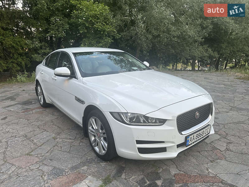 Седан Jaguar XE 2015 в Киеве фото 3 Седан Jaguar XE 2015 в Киеве