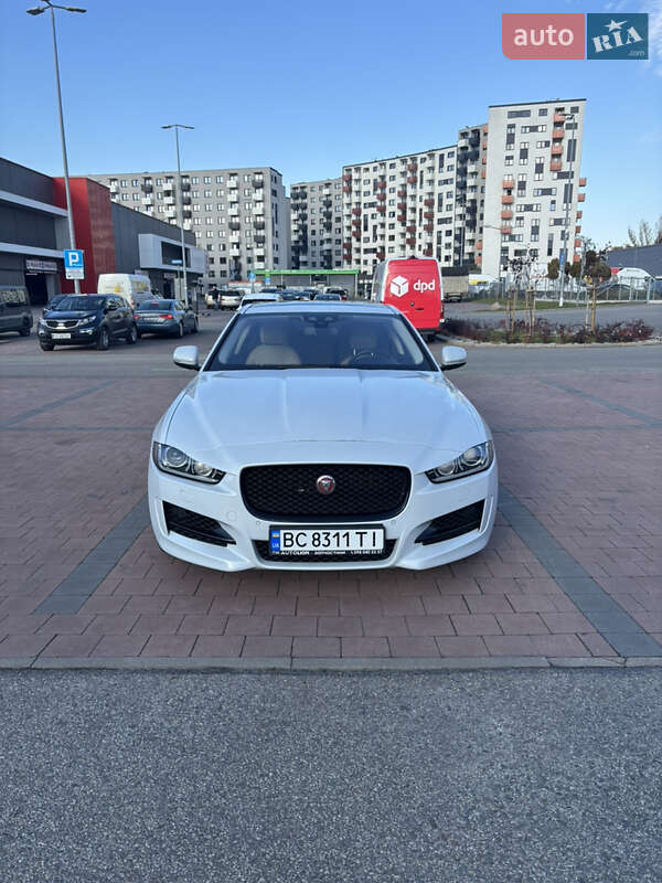Седан Jaguar XE 2016 в Львове фото 2 Седан Jaguar XE 2016 в Львове