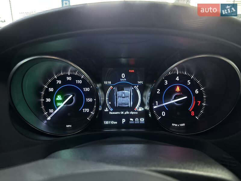 Седан Jaguar XE 2016 в Львове фото 12 Седан Jaguar XE 2016 в Львове