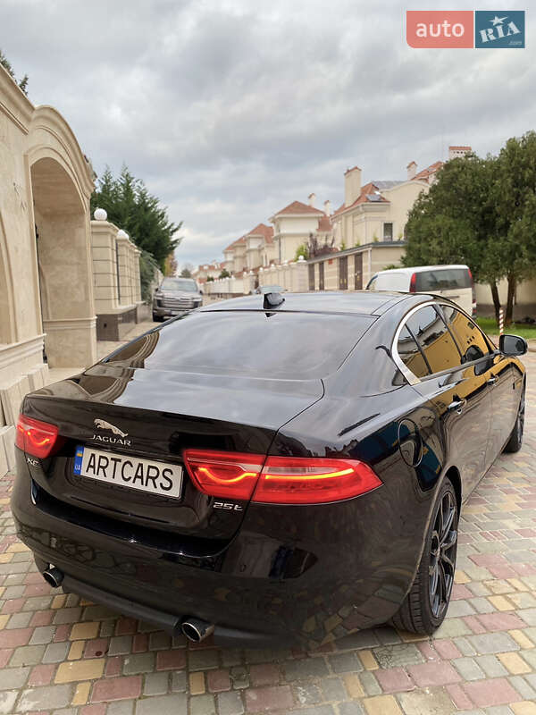 Седан Jaguar XE 2016 в Одесі фото 14 Седан Jaguar XE 2016 в Одесі