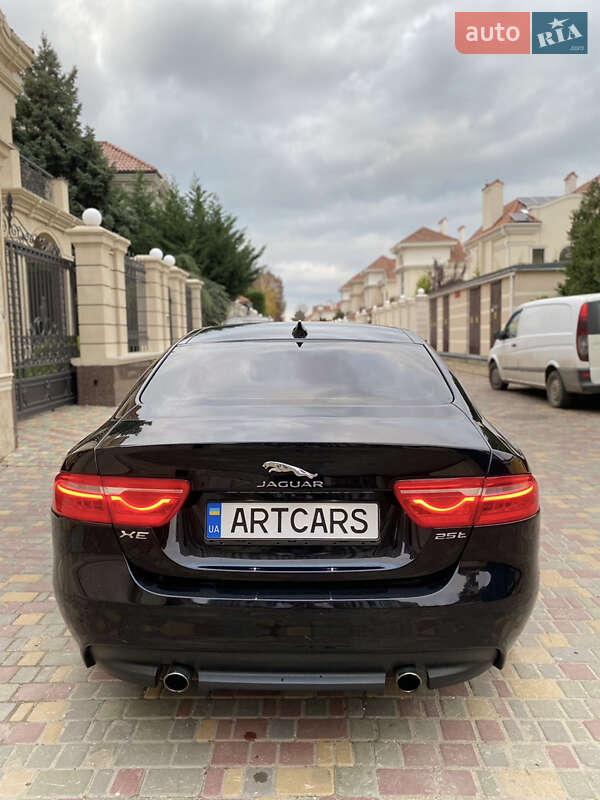 Седан Jaguar XE 2016 в Одесі фото 15 Седан Jaguar XE 2016 в Одесі