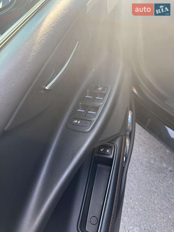 Седан Jaguar XE 2016 в Одессе