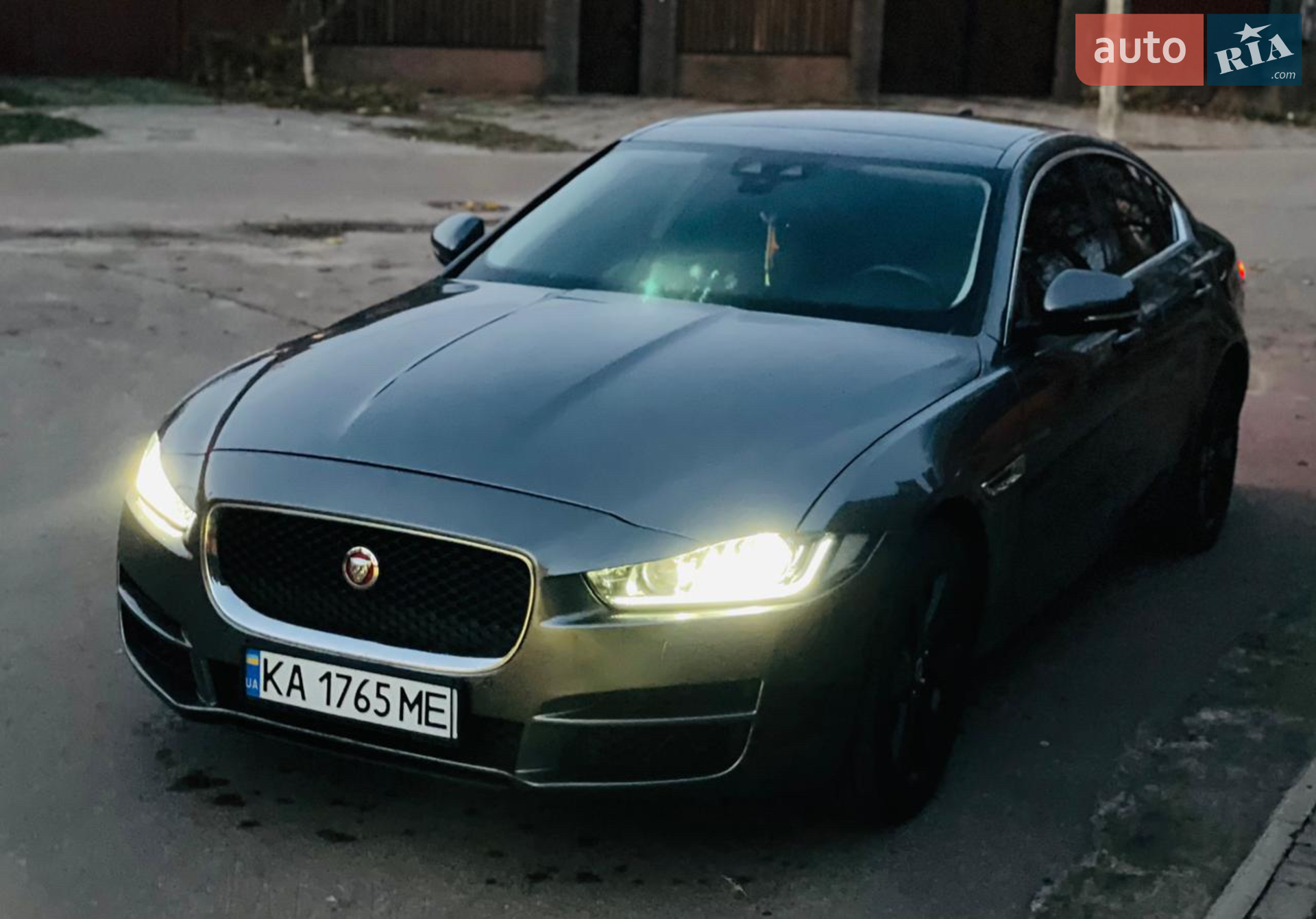 2019 Jaguar XE - мініатюра 7