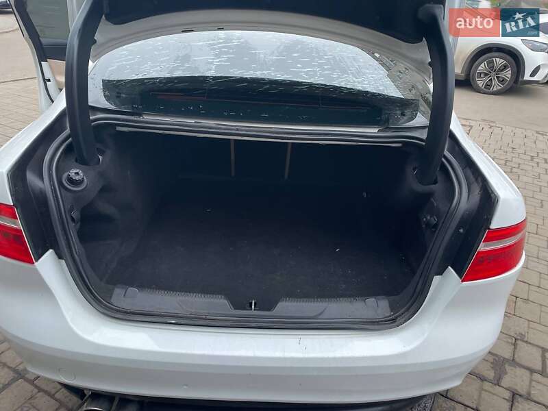 Седан Jaguar XE 2016 в Одессе фото 24 Седан Jaguar XE 2016 в Одессе