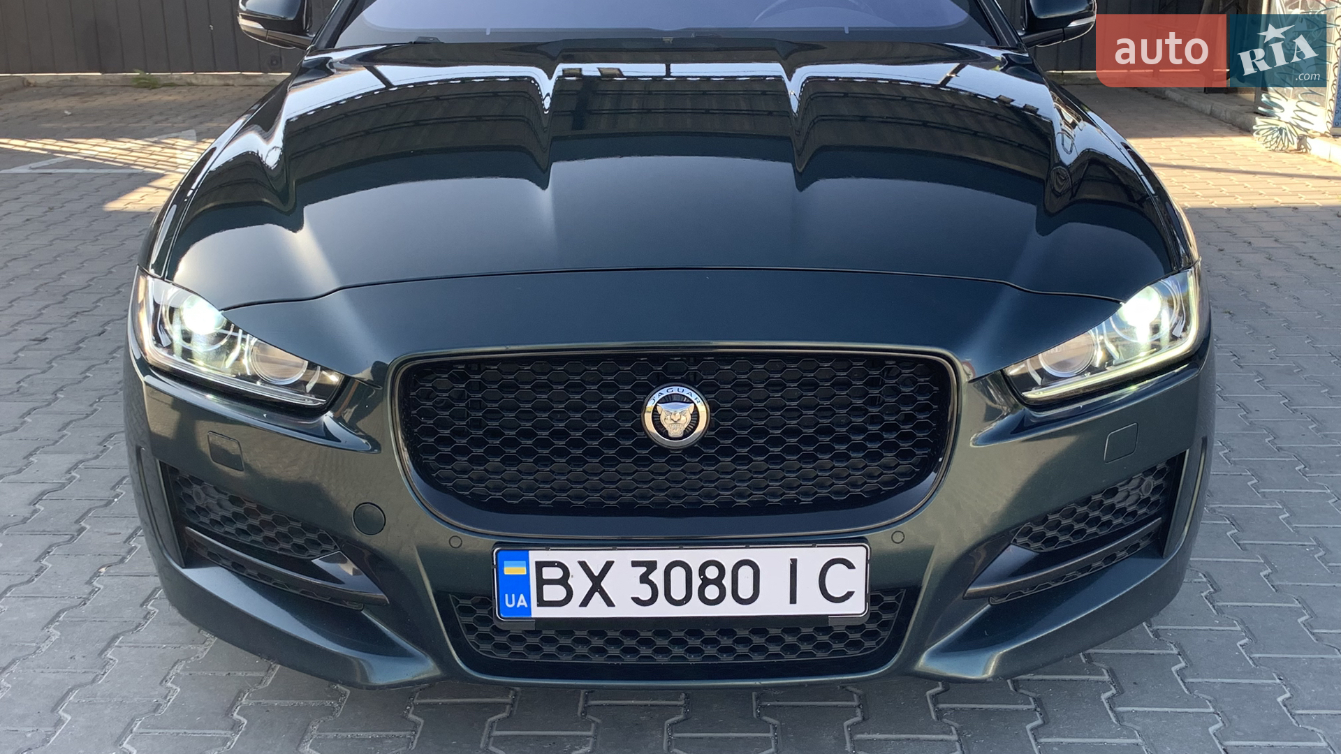 2016 Jaguar XE - мініатюра 17