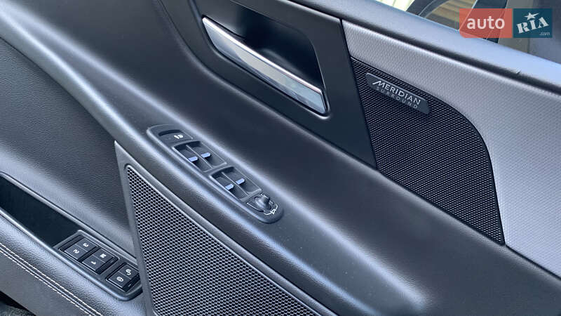 Седан Jaguar XE 2016 в Хмельницком