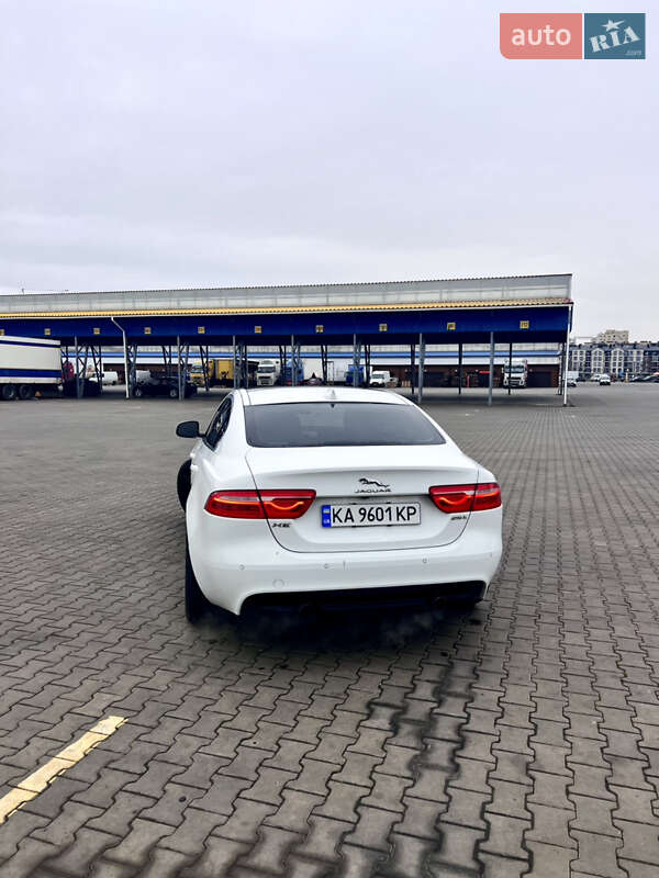 Седан Jaguar XE 2016 в Одессе