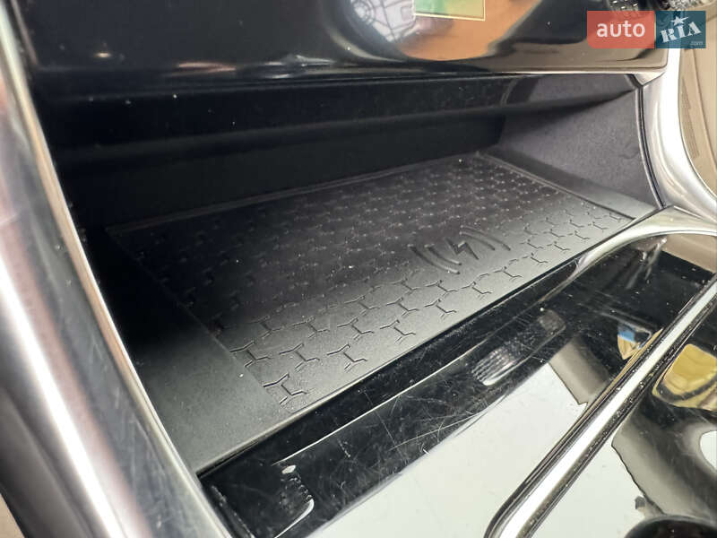 Седан Jaguar XE 2020 в Одессе