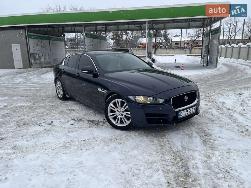 Седан Jaguar XE 2016 в Ивано-Франковске фото Седан Jaguar XE 2016 в Ивано-Франковске