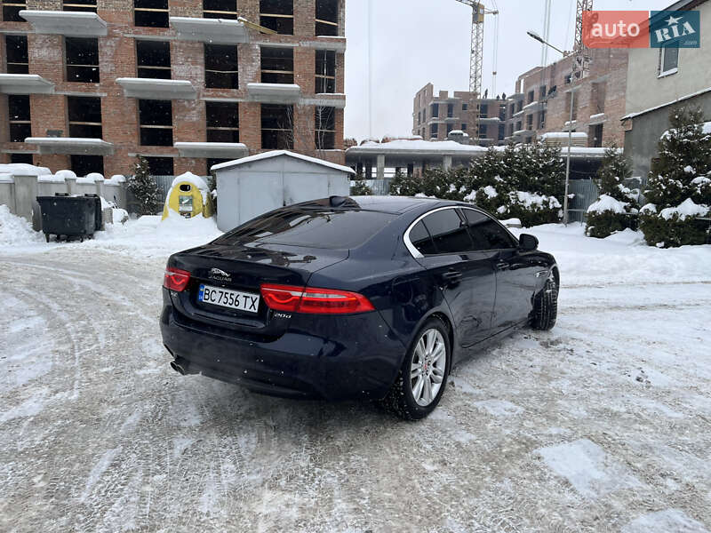 Седан Jaguar XE 2016 в Ивано-Франковске фото 10 Седан Jaguar XE 2016 в Ивано-Франковске