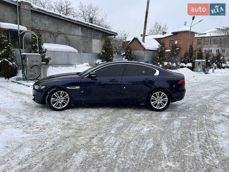 Седан Jaguar XE 2016 в Ивано-Франковске фото 14 Седан Jaguar XE 2016 в Ивано-Франковске