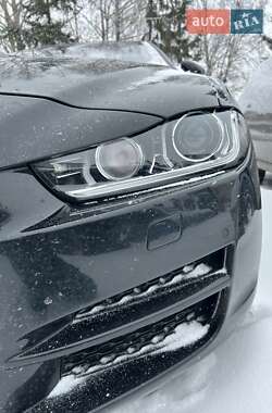 Седан Jaguar XE 2018 в Киеве
