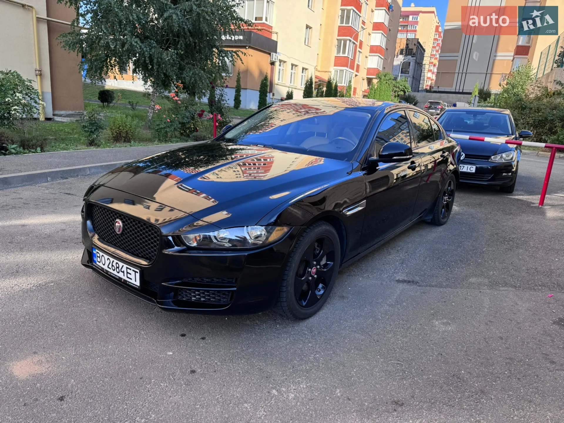 2017 Jaguar XE - мініатюра 6