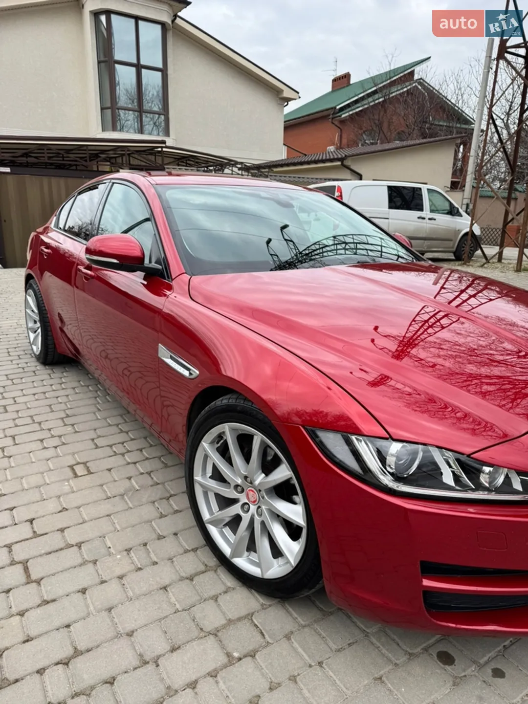2015 Jaguar XE - мініатюра 11