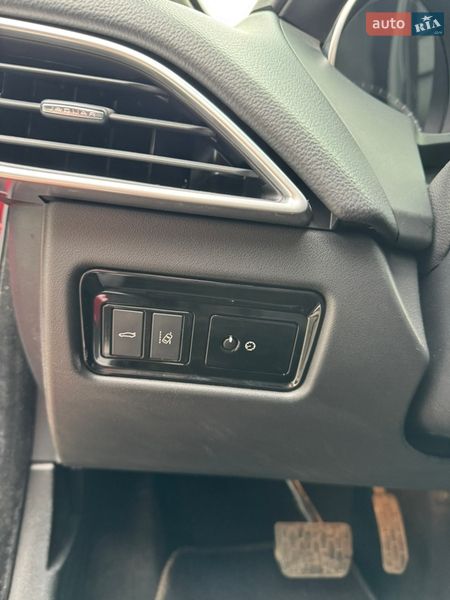 Седан Jaguar XE 2015 в Одесі фото 20 Седан Jaguar XE 2015 в Одесі
