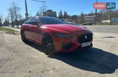 Седан Jaguar XE 2019 в Києві