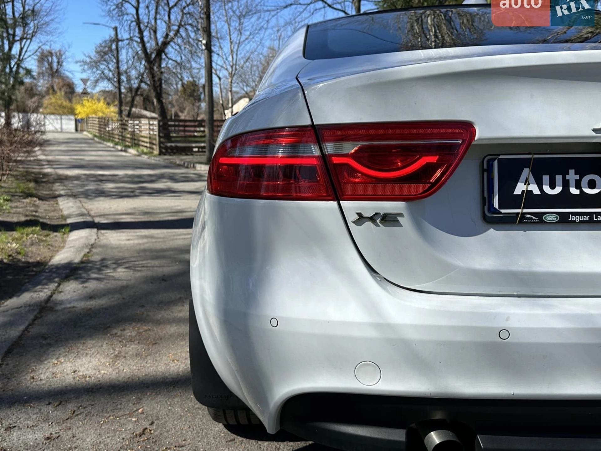 2015 Jaguar XE - мініатюра 5