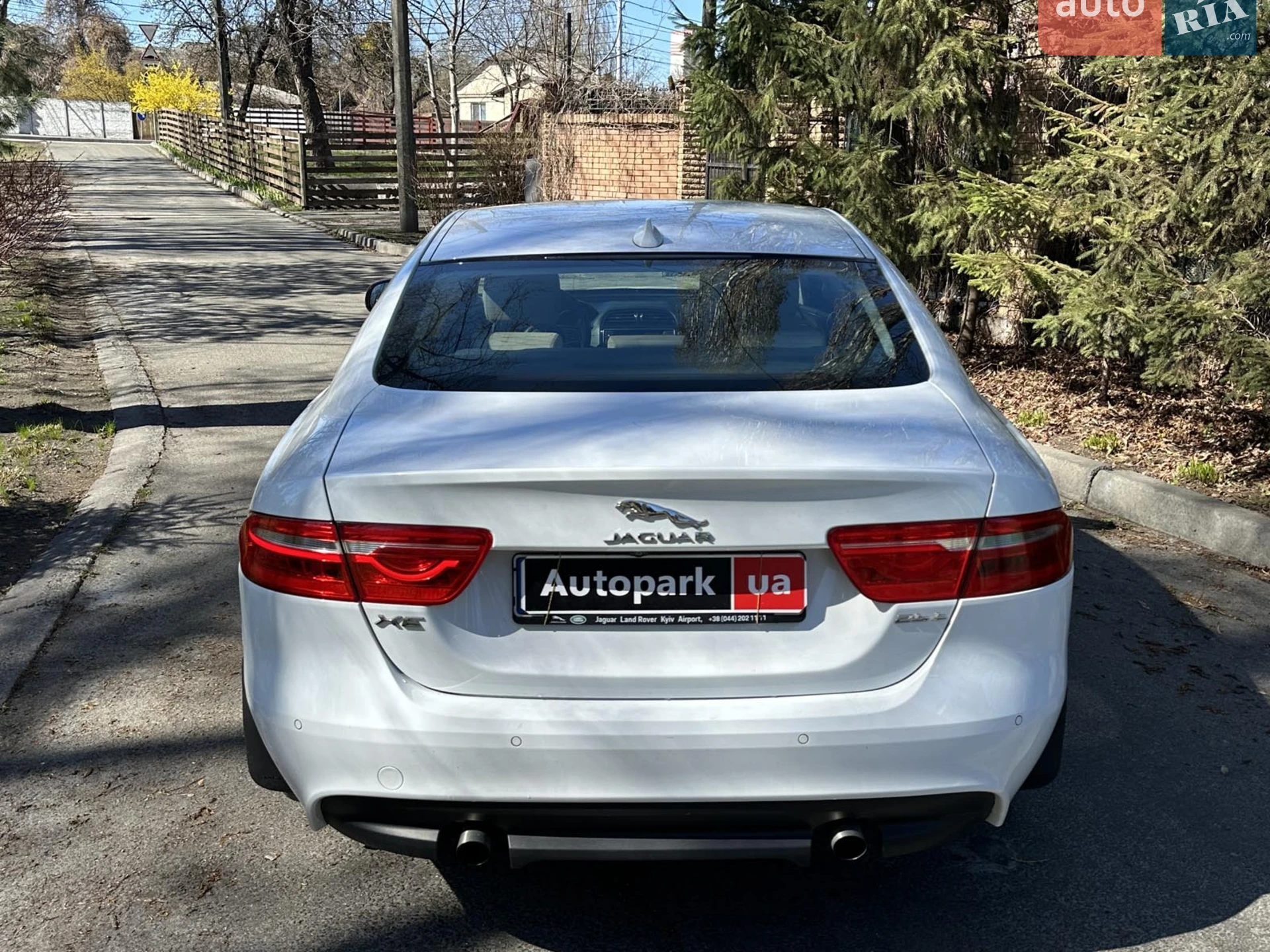 2015 Jaguar XE - мініатюра 6