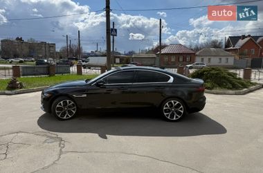 Седан Jaguar XE 2020 в Харкові