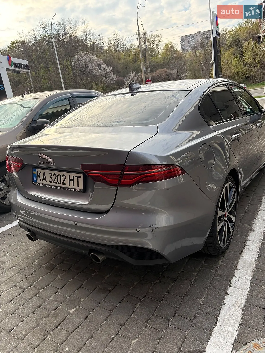 2019 Jaguar XE - мініатюра 10