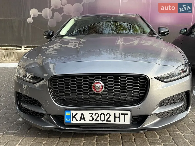 Jaguar XE 2019 VIN SAJAE4FX8LCP56665 фото оголошення 36 з 80