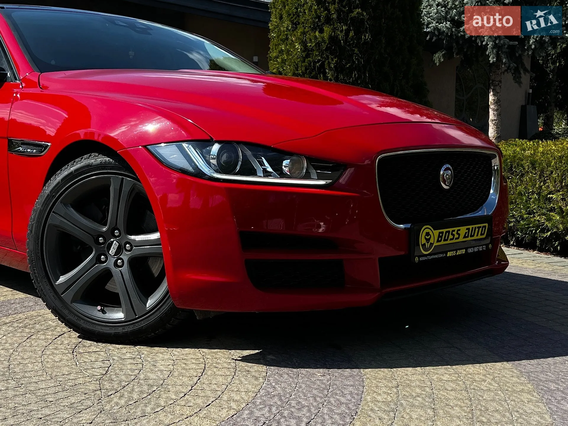 2018 Jaguar XE - мініатюра 20