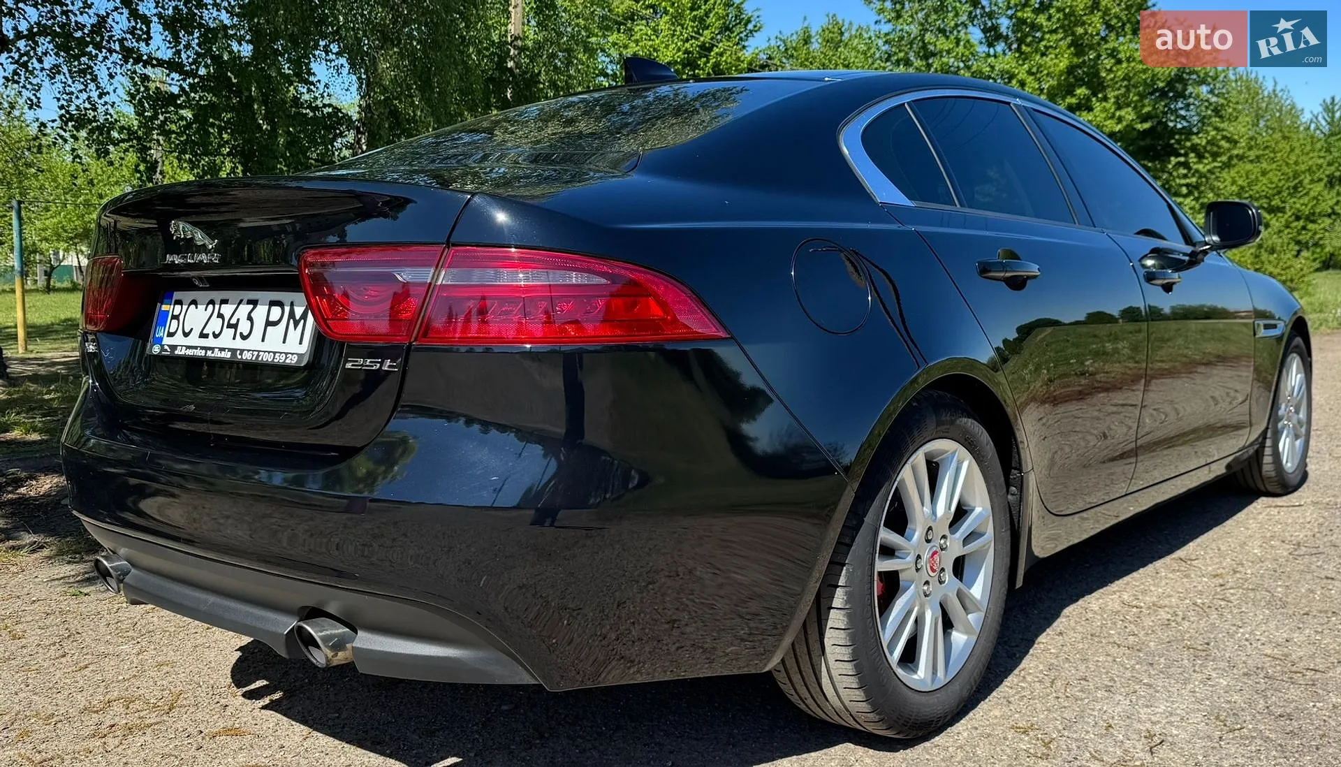 2016 Jaguar XE - мініатюра 17