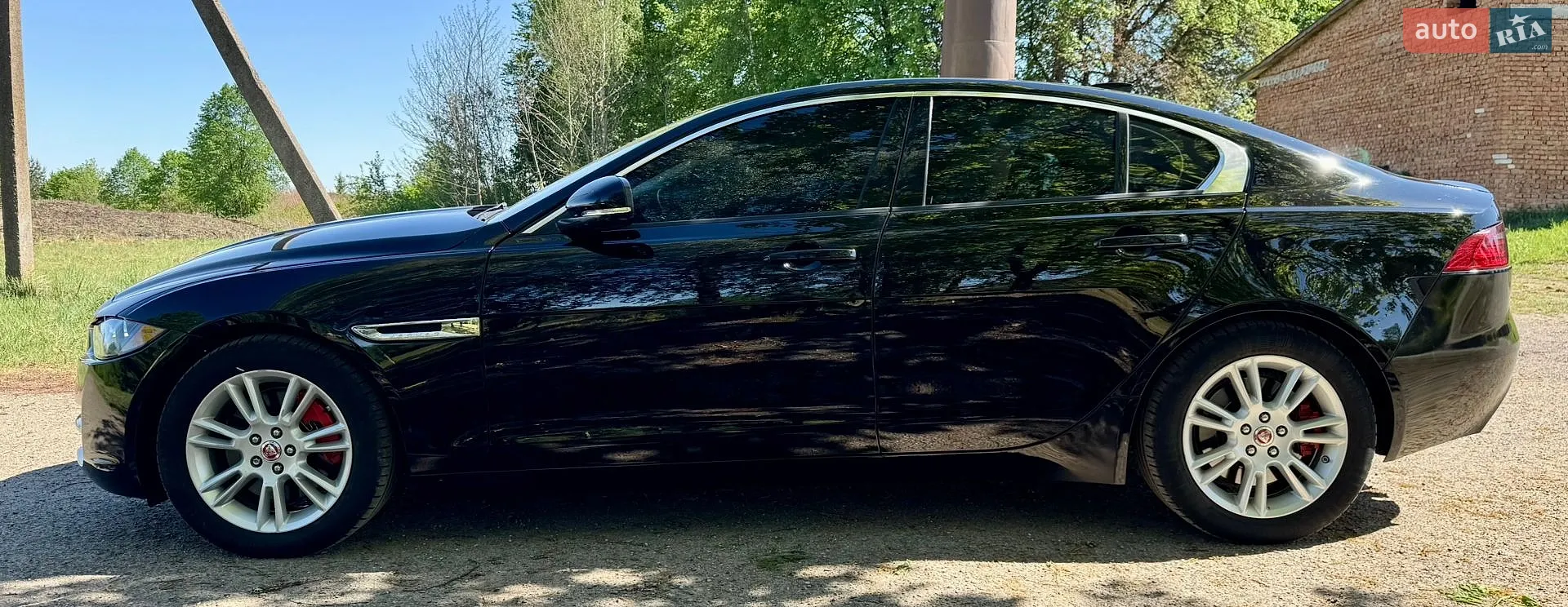 2016 Jaguar XE - мініатюра 23