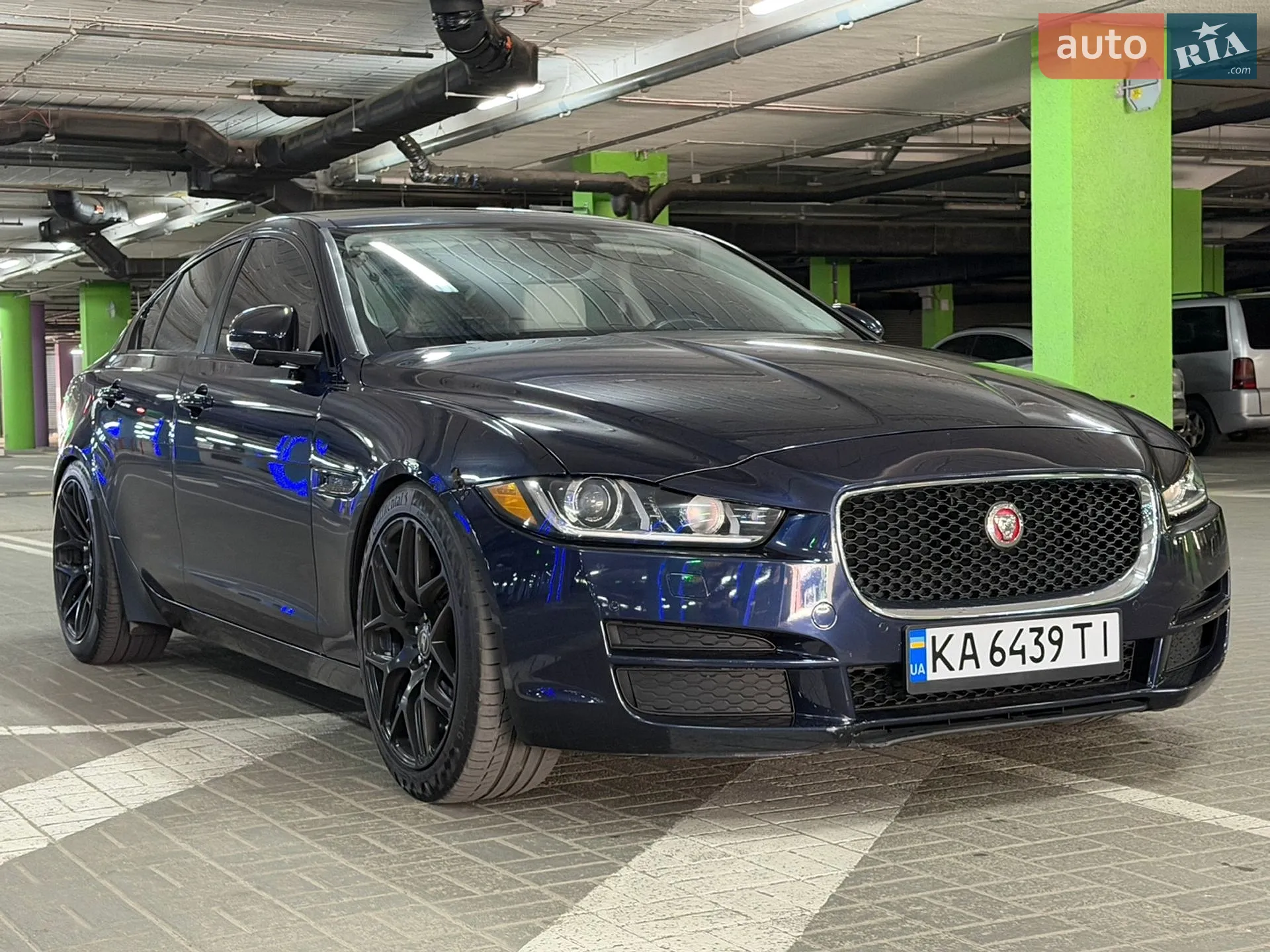 2016 Jaguar XE - мініатюра 10