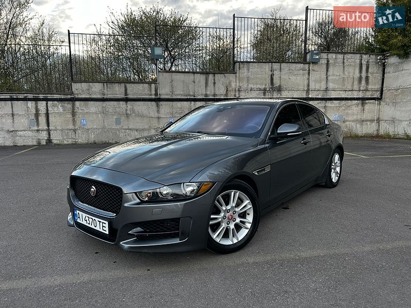 Jaguar XE 2016