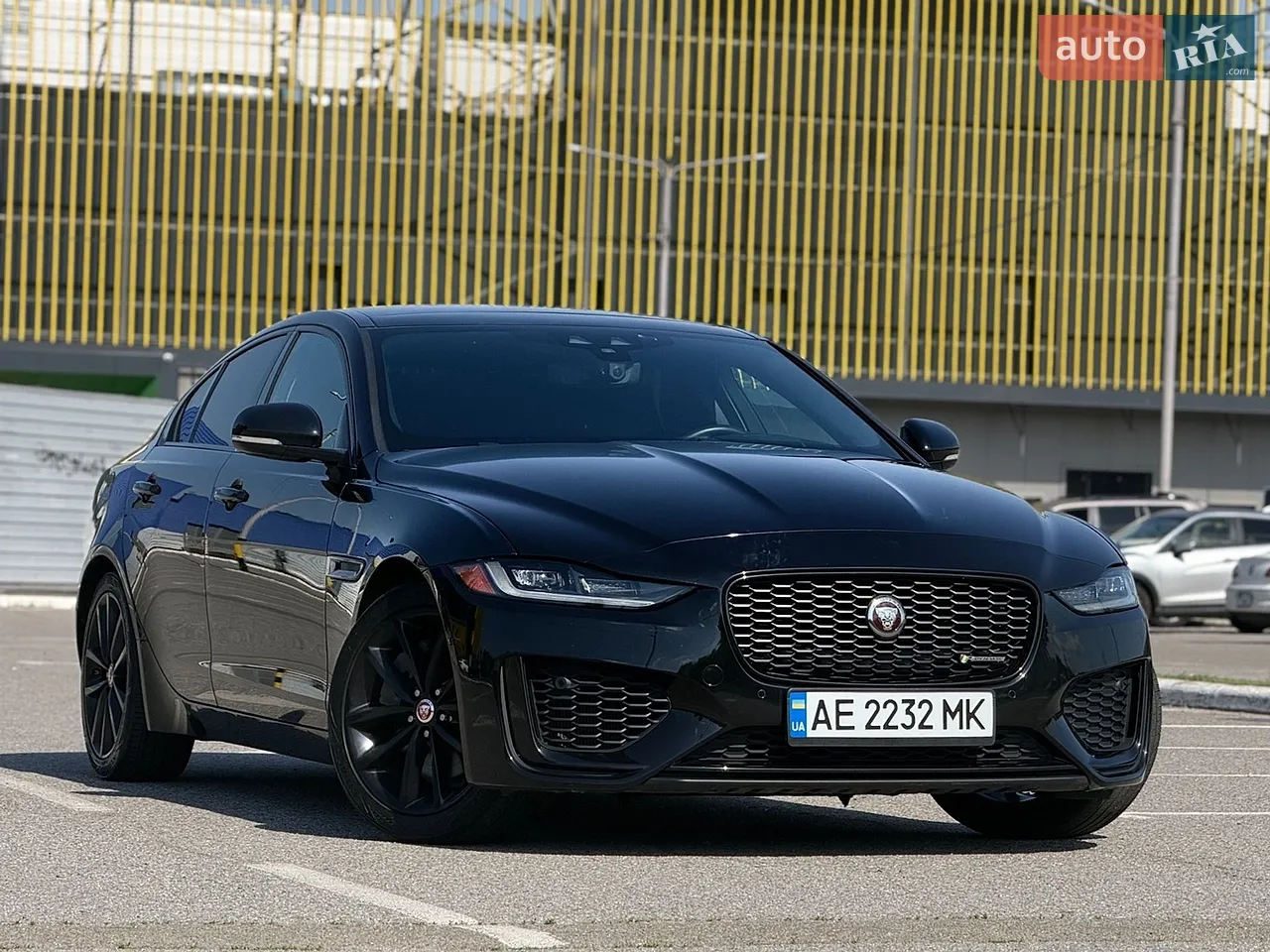 2019 Jaguar XE - мініатюра 32