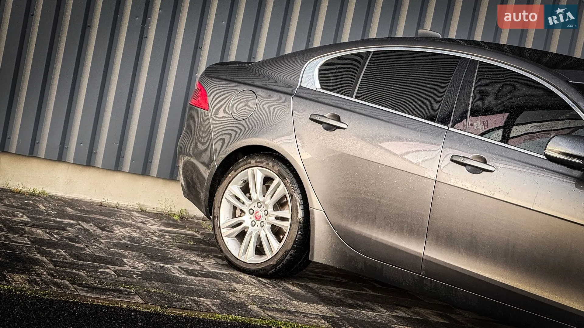 2018 Jaguar XE - мініатюра 6